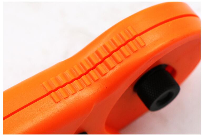 plastic household gadgets leather fabric roller knife printed fabric